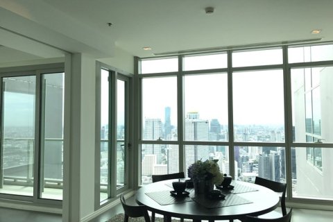 Condo in Bangkok, Thailand, 4 bedrooms  № 180949 - photo 18