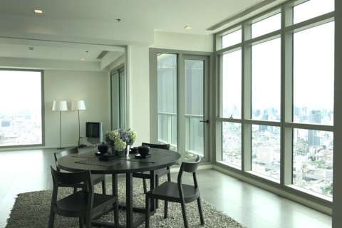 Condo in Bangkok, Thailand, 4 bedrooms  № 180949 - photo 11