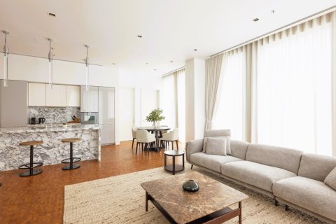 Condo in Bangkok, Thailand, 3 bedrooms  № 180950 - photo 6