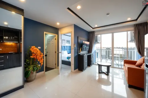 Condominio de 1 dormitorio en Pattaya, Tailandia № 212446 - foto 2