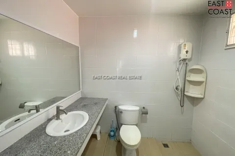 Casa de 3 dormitorios en Pattaya, Tailandia № 212447 - foto 8