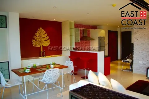 Condominio de 2 dormitorios en Jomtien Beach, Pattaya, Tailandia № 212450 - foto 4