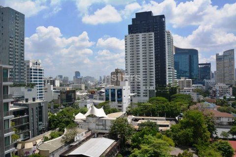 Condo à Watthana, Bangkok, Thaïlande, 2 chambres  № 139927 - photo 1