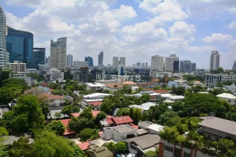 Condo à Watthana, Bangkok, Thaïlande, 2 chambres  № 139927 - photo 2