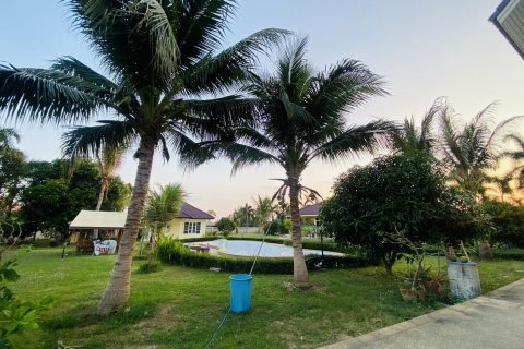 Villa in Hua Hin, Thailand 6 bedrooms № 139928 - photo 10