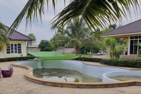 Villa in Hua Hin, Thailand 6 bedrooms № 139928 - photo 16