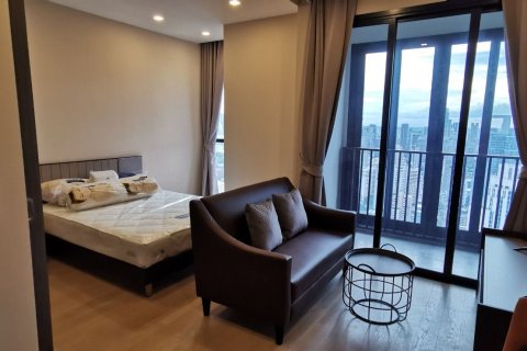 Studio in the Condo in Watthana, Bangkok, Thailand  № 156588 - photo 2