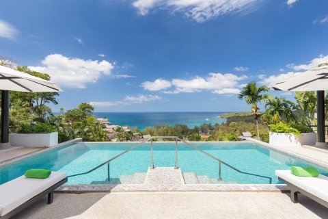 Villa in Phuket, Thailand 5 bedrooms № 156589 - photo 11