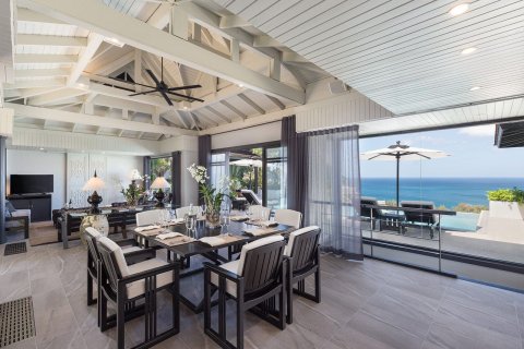 Villa in Phuket, Thailand 5 bedrooms № 156589 - photo 8