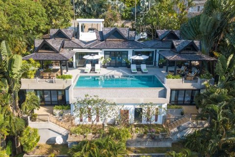 Villa in Phuket, Thailand 5 bedrooms № 156589