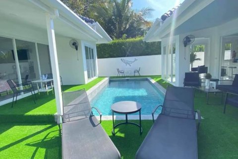 Вилла в Раваи, Таиланд с 5 спальнями  № 133822 - фото 11