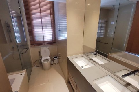 Кондоминиум с 2 спальнями в Клонг Тоэй, Бангкок, Таиланд № 133821 - фото 11