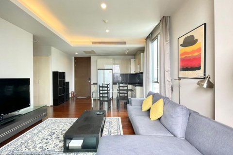 Condo in Bangkok, Thailand, 2 bedrooms  № 133824 - photo 14