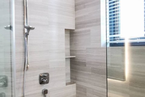 Кондоминиум с 2 спальнями в Ваттхане, Бангкок, Таиланд № 133825 - фото 7