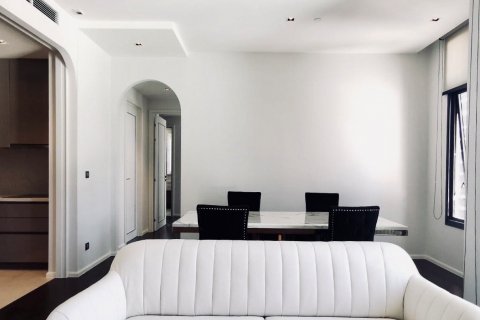 Кондоминиум с 2 спальнями в Ваттхане, Бангкок, Таиланд № 133825 - фото 2