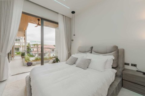 Villa à Phuket, Thaïlande 5 chambres № 154692 - photo 9