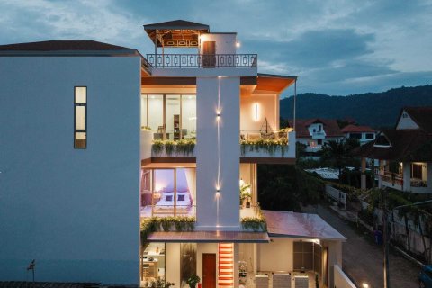 Villa à Phuket, Thaïlande 5 chambres № 154692 - photo 11