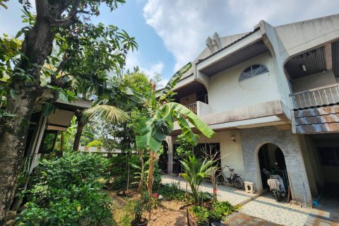House in Bang Khen, Bangkok, Thailand 3 bedrooms № 154691 - photo 2