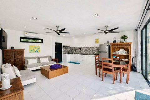 Penthouse in Phuket, Thailand 2 bedrooms № 160970 - photo 2