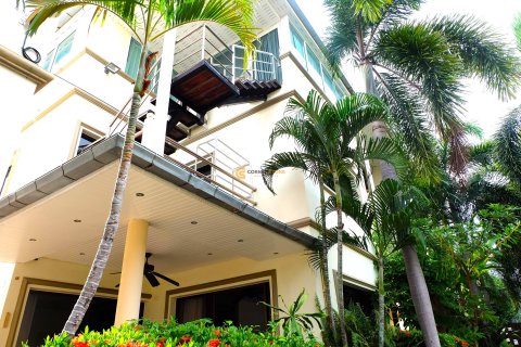 Студия на Пляж Джомтьен, Паттайя, Таиланд № 160968 - фото 2