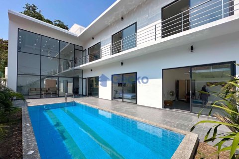 Maison à Pattaya, Thaïlande 6 chambres № 196537