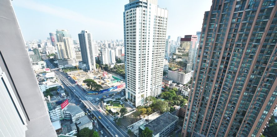 Condo à Ratchathewi, Bangkok, Thaïlande, 2 chambres № 200504