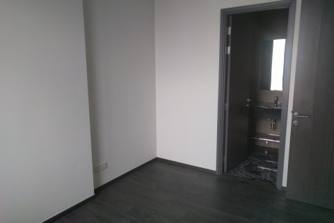 Condo à Watthana, Bangkok, Thaïlande, 1 chambre № 200503 - photo 4