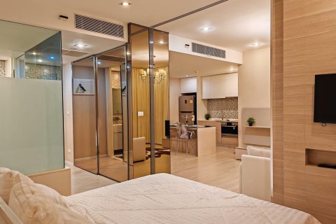 Studio in the Condo in Watthana, Bangkok, Thailand  № 153657 - photo 10