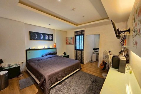 Townhouse in Udon Thani, Thailand 4 bedrooms № 152958 - photo 28