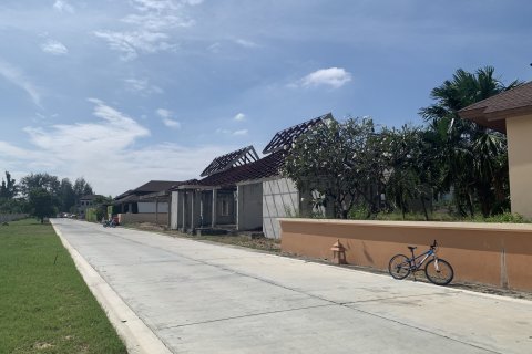 Land in Hua Hin, Thailand 1200 sq.m. № 152955 - photo 2