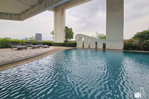 Condo in Bangkok, Thailand, 3 bedrooms № 186711 - photo 9