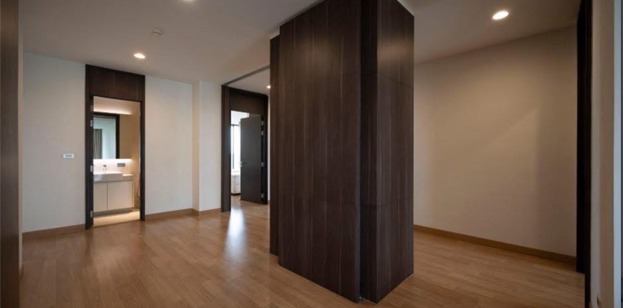 Condo à Bangkok, Thaïlande, 3 chambres № 186714