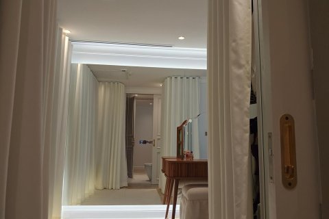 Condo à Watthana, Bangkok, Thaïlande, 2 chambres  № 170684 - photo 6