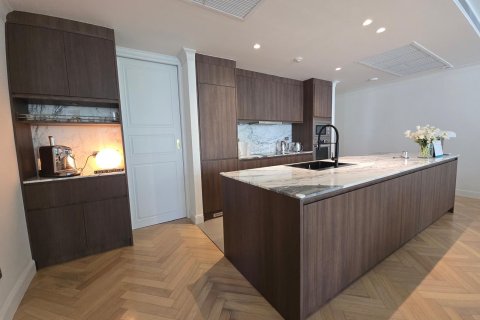 Condo à Watthana, Bangkok, Thaïlande, 2 chambres  № 170684 - photo 4