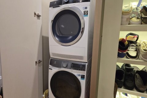 Condo à Watthana, Bangkok, Thaïlande, 2 chambres  № 170684 - photo 18