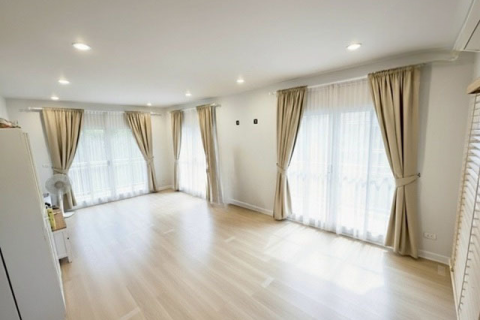 Дом в Самутпракане, Таиланд с 4 спальнями  № 170686 - фото 2