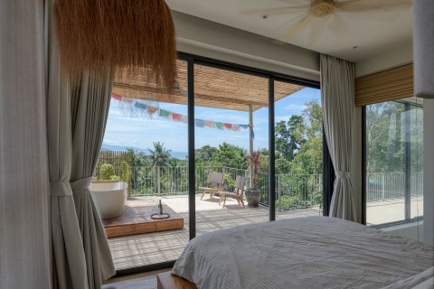 Villa in Surat Thani, Thailand 8 bedrooms № 170689 - photo 5