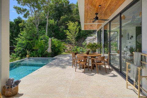 Villa in Surat Thani, Thailand 8 bedrooms № 170689 - photo 24