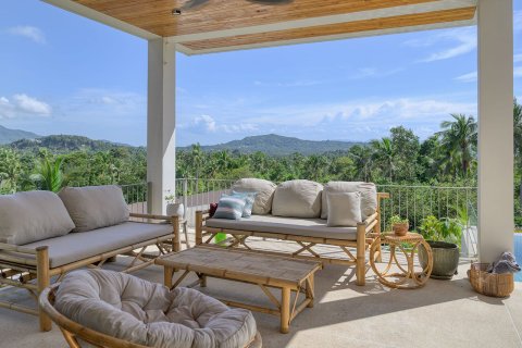 Villa in Surat Thani, Thailand 8 bedrooms № 170689 - photo 7