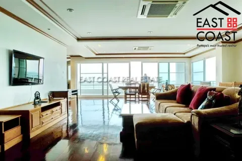 Condominio de 3 dormitorios en Pattaya, Tailandia № 213758 - foto 3