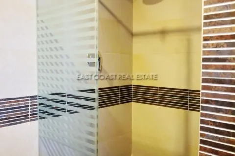 Condominio de 3 dormitorios en Pattaya, Tailandia № 213758 - foto 20
