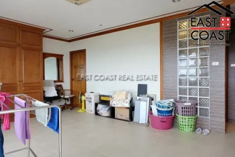 Condominio de 3 dormitorios en Pattaya, Tailandia № 213758 - foto 18