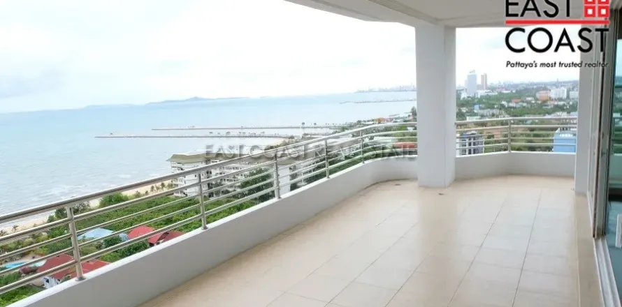 Condominio de 3 dormitorios en Pattaya, Tailandia № 213758