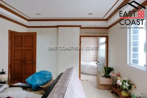 Condominio de 3 dormitorios en Pattaya, Tailandia № 213758 - foto 22