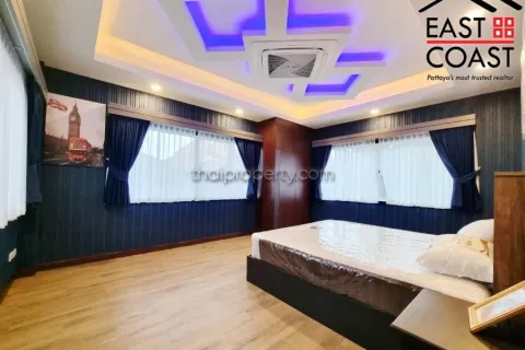 Haus in Pattaya, Thailand 5 Schlafzimmer № 213753 - Foto 20