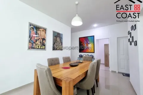 Casa de 3 dormitorios en Pattaya, Tailandia № 213754 - foto 8