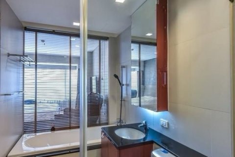 Studio in the Condo in Sathon, Bangkok, Thailand  № 159192 - photo 10