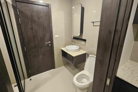 Studio in the Condo in Din Daeng, Bangkok, Thailand  № 160667 - photo 5