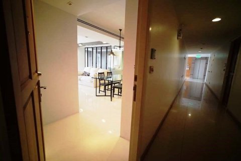 Studio in the Condo in Watthana, Bangkok, Thailand № 160666 - photo 7