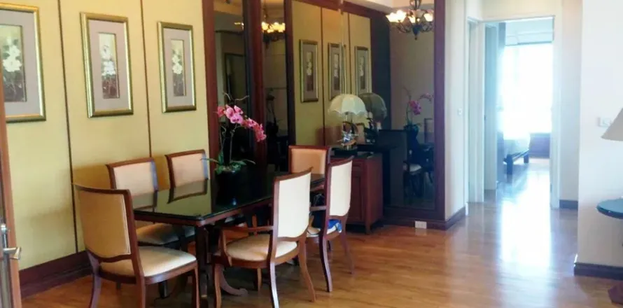 Condo in Watthana, Bangkok, Thailand, 2 bedrooms № 160665